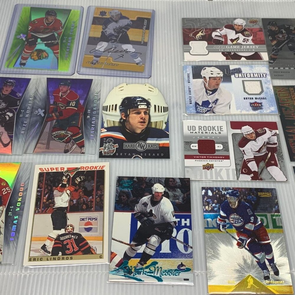 NHL HOCKEY CARDS from 90's & 2000's (Autographs, Patches, Numbered, Rookies,etc)